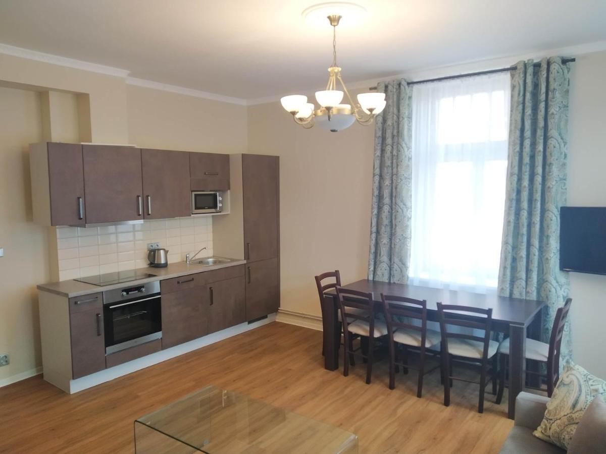 Apartamento Rezidence Beethoven Karlovy Vary Exterior foto