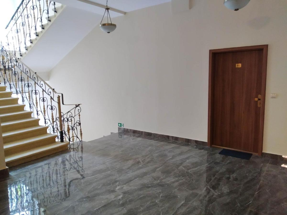 Apartamento Rezidence Beethoven Karlovy Vary Exterior foto